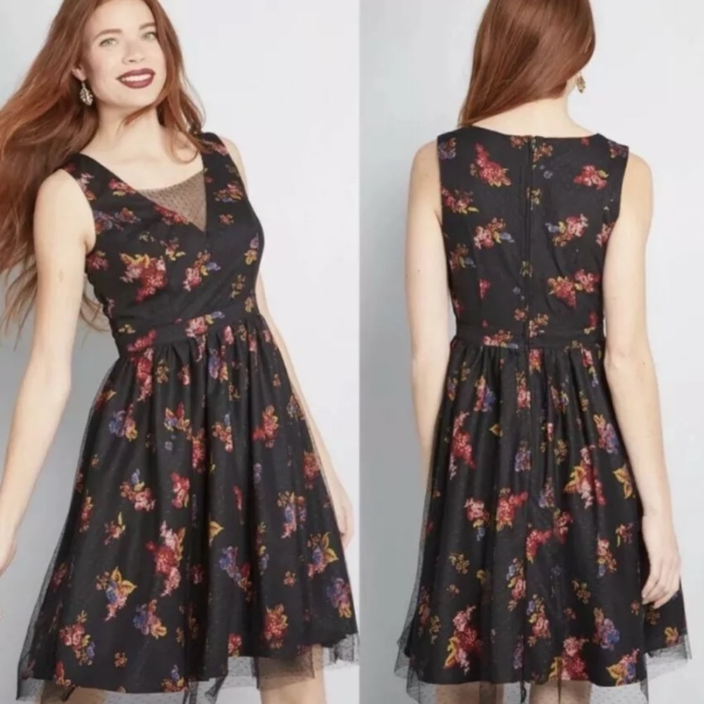 NWOT ModCloth delightful sight lace dress